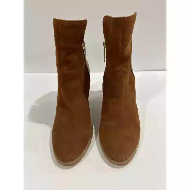 Tahari Glenn Genuine leather suede camel brown block heel ankle booties Sz 10