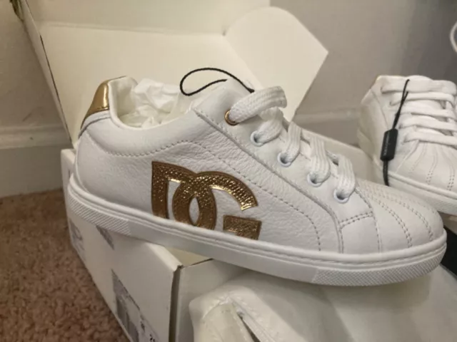 Dolce & Gabbana Little Girls D&G Logo Sneakers White/Gold Size EU 30/US 12 $355