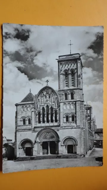 CPA 89 - VEZELAY - Eglise Abbatiale de la Madeleine - 1965