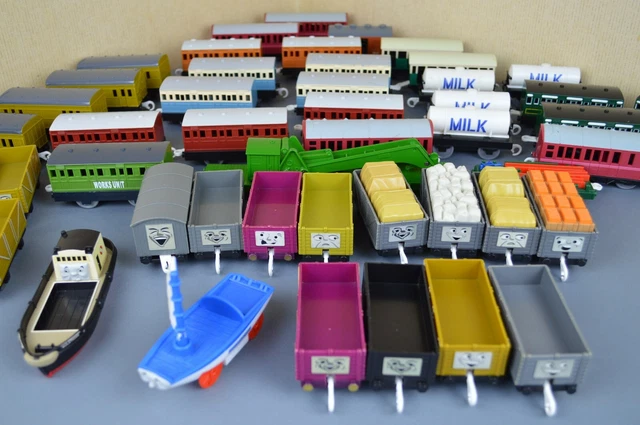 THOMAS THE TANK Engine Trackmaster Coaches Trucks Cargo Misc £22.99 ...