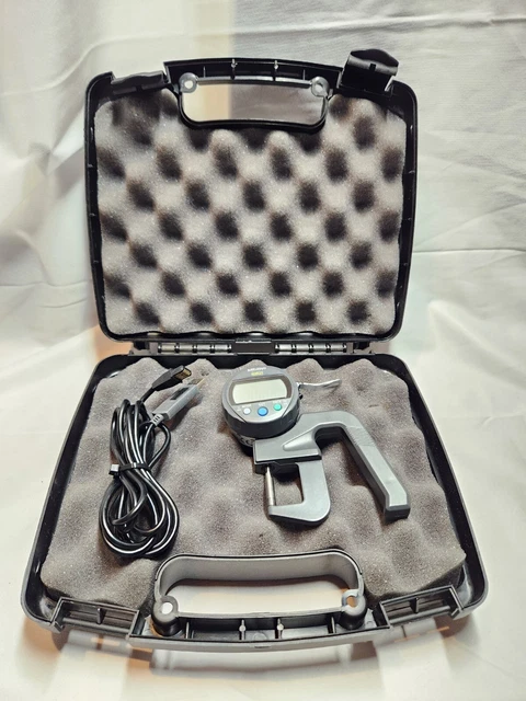 MITUTOYO 547-400S FLAT Anvil Digimatic Thickness Gage, 0-.47"/0-12mm