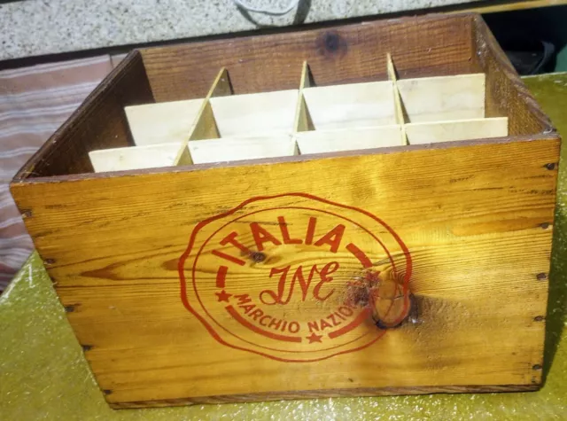 Rare Vintage Italian Ruffino Gold Res. Chianti Classico Wooden Wine Crate/Box.