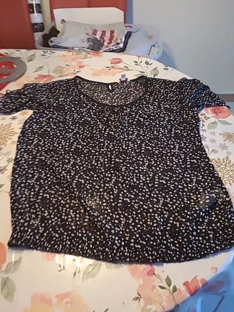 Esprit Bluse Shirt Größe 42 schwarz weiß