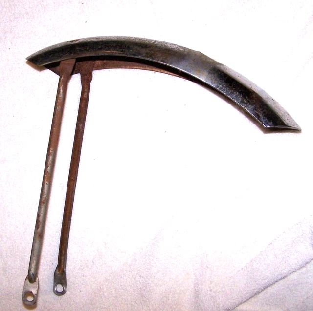 Schwinn Stingray 1973 Lil Chick Front Fender with Braces Bicycle Part Vintage