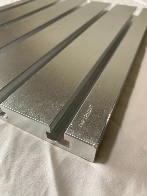 Cast aluminium T-slot plate 12" x 10" - refurbished
