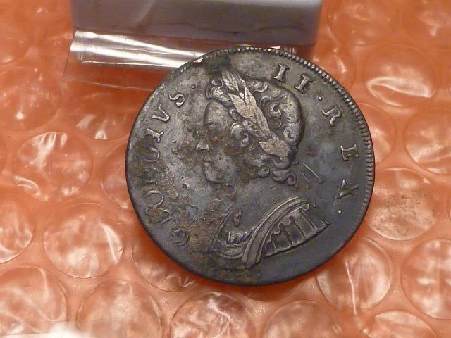Original 1730 George II Colonial Times Halfpenny Type I Helmet Head Detail #2C