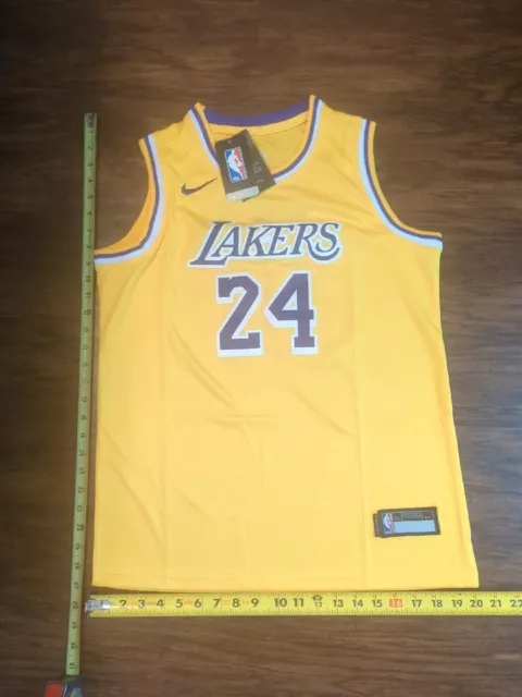 Kobe Bryant New Nike #24 youth kids Size Large Lakers White Jersey