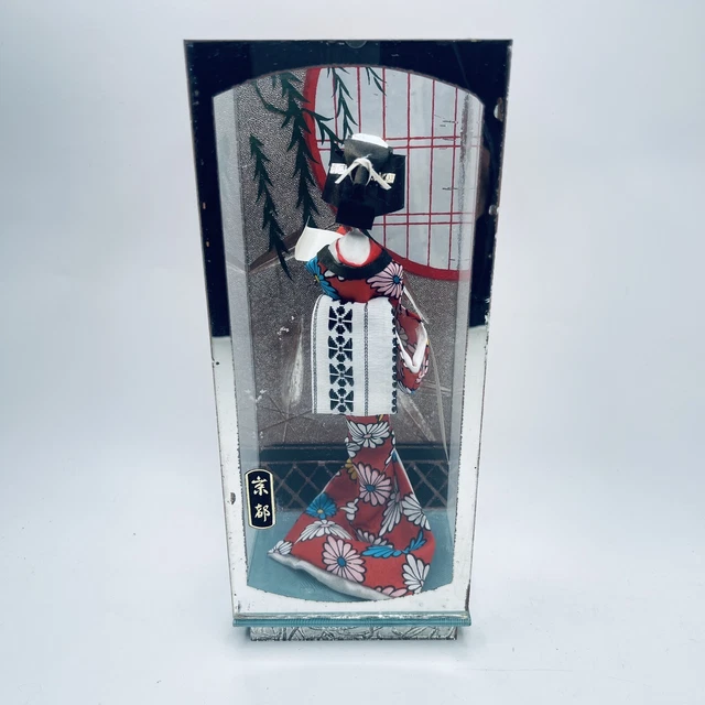 Vintage Japanese Geisha Doll In Glass Display Case 24cm X 10cm X 8cm