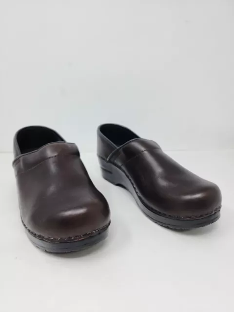 Sanita Professional Womens US 5 EU 36 Brown Leather Clogs Slip On Comfort Shoes