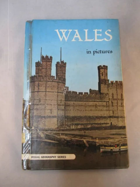 Wales in Pictures Hardbacked Book- Visual Geography Series - 1971  Vintage Retro
