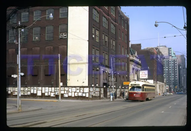 Toronto Trolley Slide: Ttc 4301 Pcc Orig. Ed's Warehouse Facade (1973 Original)