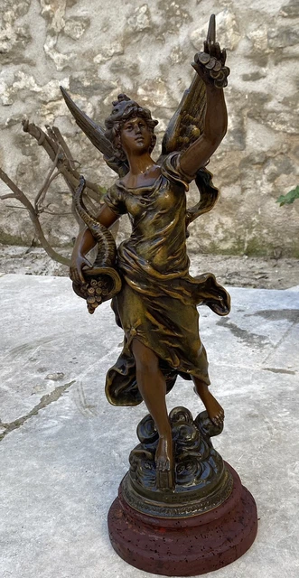 Statue la fortune de L et F Moreau