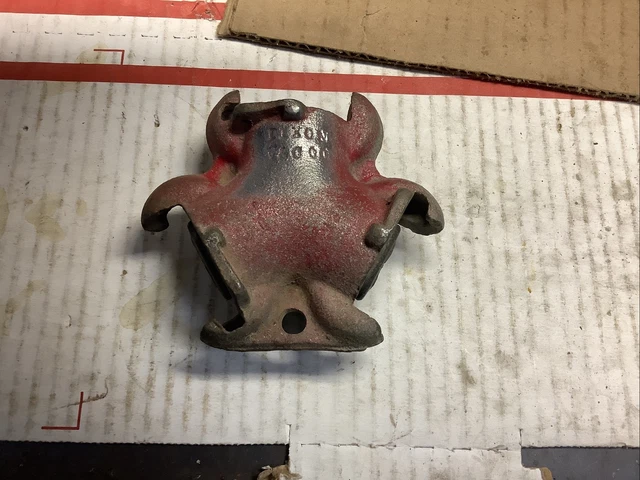Dixon V&C Co AM10 Air Hose Line Splitter Coupling 3 Way Chicago Fitting