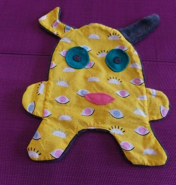 T1G / doudou plat lapin jaune gris NOTSOBIG ?