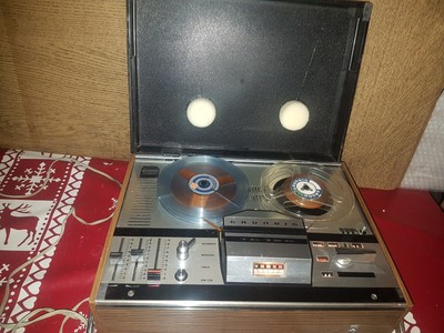 HS Incomplet Grundig Magnétophone à bande Grundig TK 148 Automatic pour pièces. 