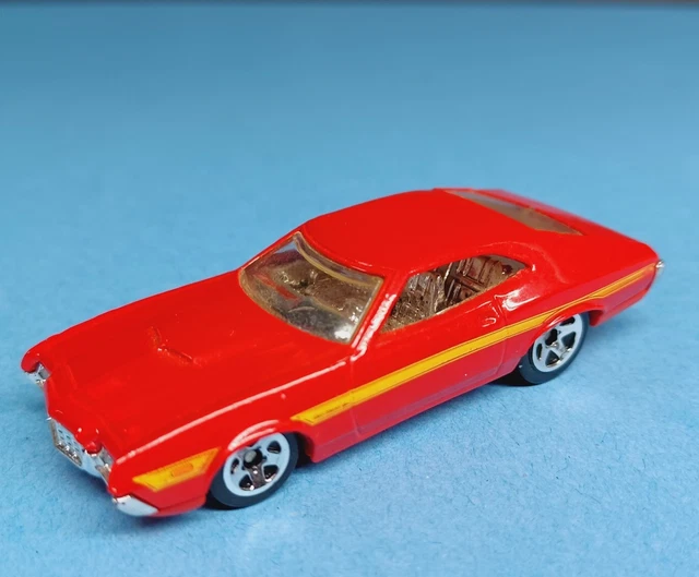 Hot Wheels Mattel New Models Series '72 FORD GRAN TORINO 2011 Red