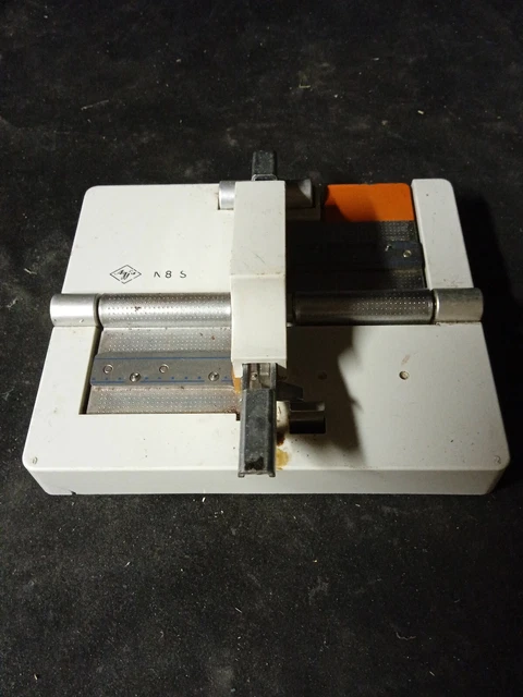 Colleuse De Film Agfa N8s   Super 8 .