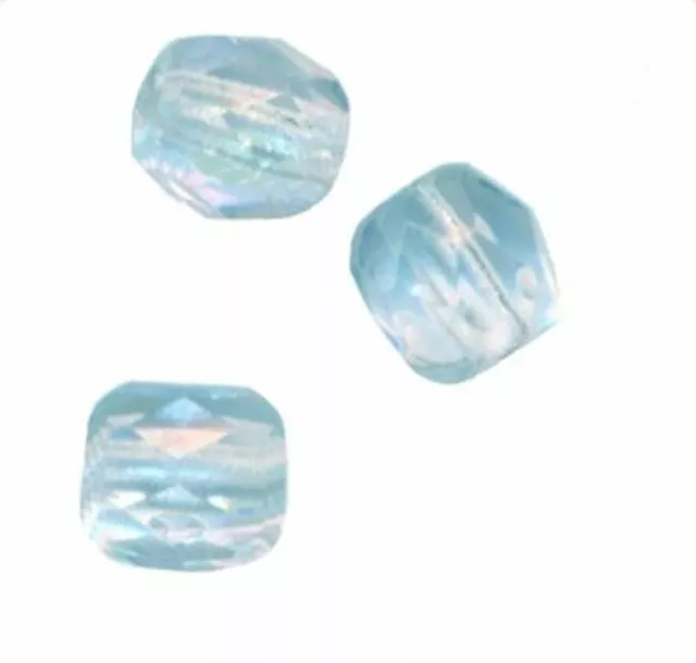 20 PERLES FACETTES DE BOHEME  8 mm ALEXANDRITE AB