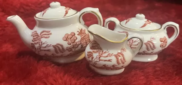 Lot 3: COALPORT MINI TEA POT, Creamer, Sugar Burgundy Willow