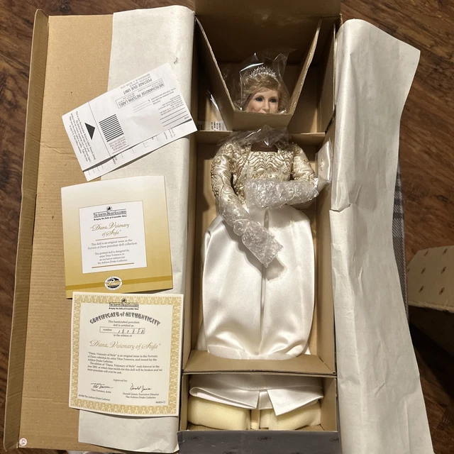 Ashton Drake Galleries Lady Diana Visionary of Style 19” Porcelain Doll COA NIB
