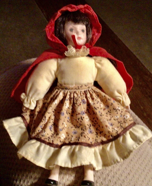 Vintage Russ Fairytale Red Riding Hood Porcelain 8” Doll