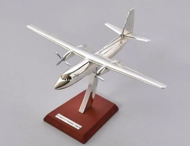 Fokker F-27 Friendship 1955	7504006 ATLAS Silver Collection 1:200 New