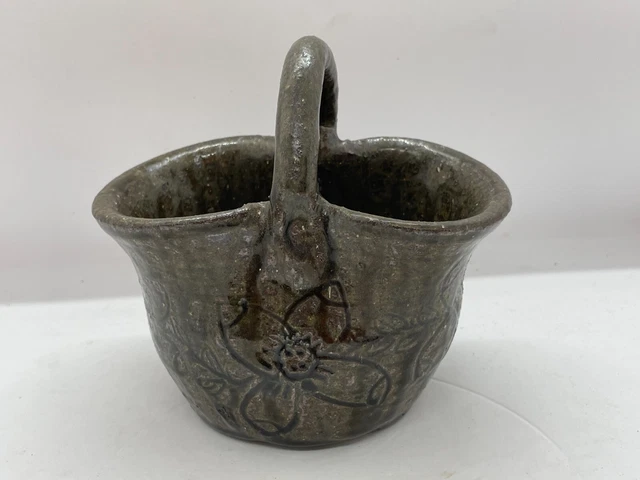 Grace Nell Hewell (1933-2016) Pottery Dogwood Blossom Basket Akaline Glaze Grace Nell Hewell (1933-2016) Pottery Dogwood Blossom Basket Akaline Glaze