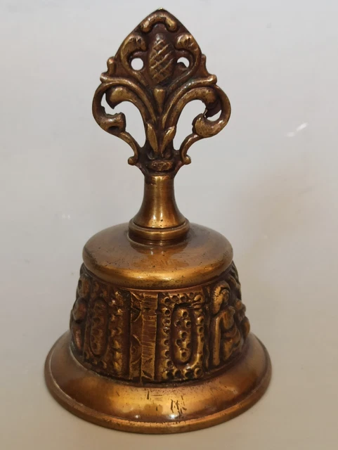 Cloche De Comptoir En Laiton - Diamètre 8 Cm, Hauteur 6 Cm - Décoration Maritime Sur Socle Bois
