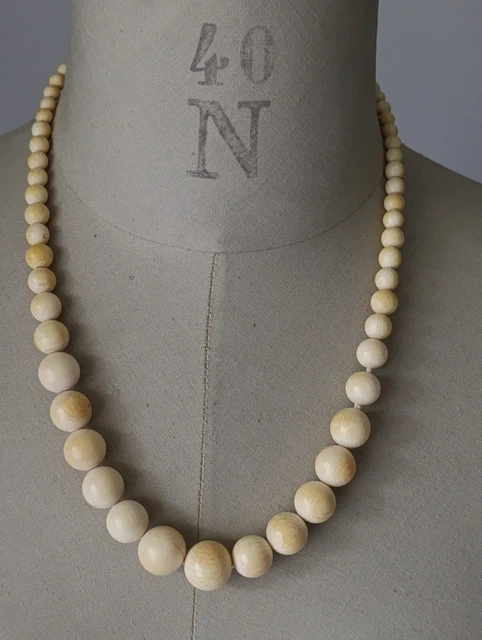 Collier chaîne vintage en perles de couleur or de 30