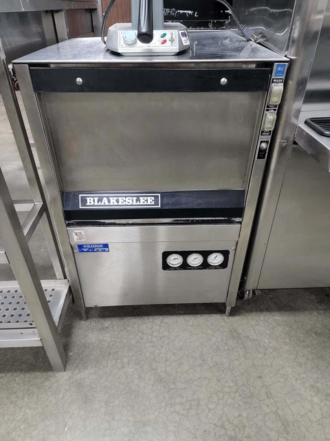 Blakeslee UC-21B Undercounter Dishwasher - Used