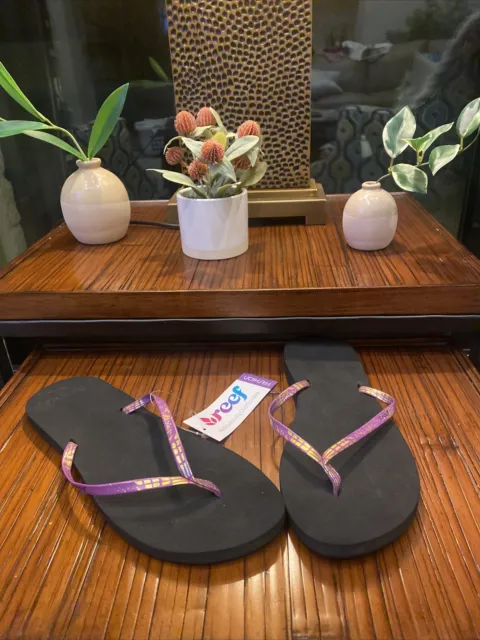 Womens Reef Fashion Uptown Girl Purple Gold Thong Sandals size 10 New