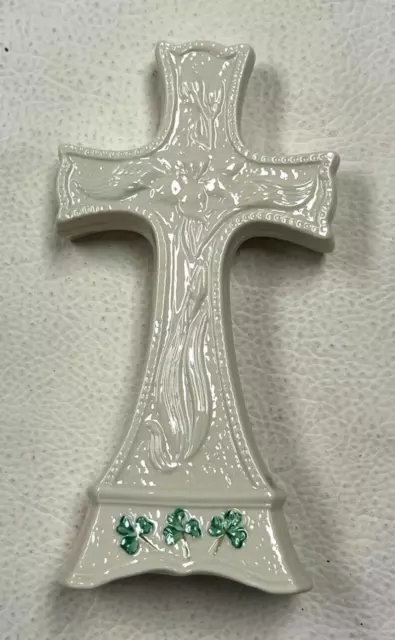 =Belleck Ireland Irish Cross Crucifix Shamrock Clover Porrelain Vintage - KR431