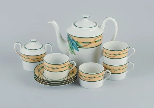 Giacomo Passera for Porcelaine de Paris. A four-person coffee service.