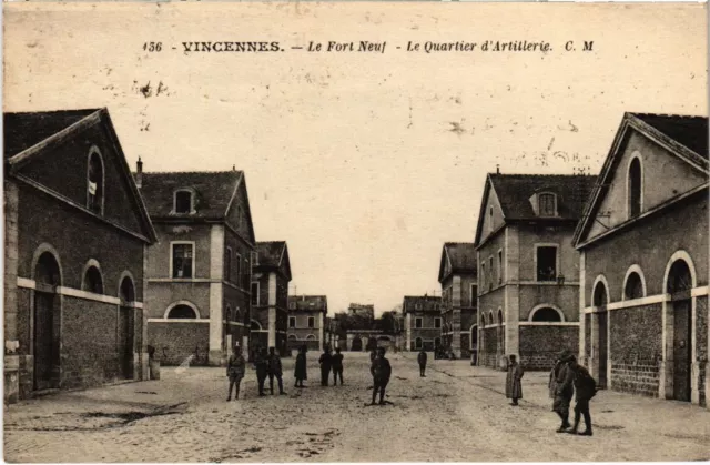 CPA AK Vincennes Le Fort Neuf, Le Quartier d'Artillerie FRANCE (1283117)