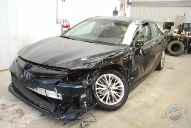 2018 Camry     Network Gateway Ecu 8911106080