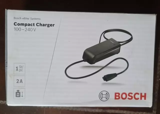 SHIMANO STEPS/ EC-E8004/ BOSCH Battery Charger, built in power cable for UK plug