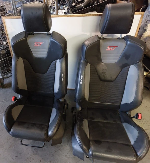 FORD FOCUS ST Front Interior Seats Recaro ST250 Grey Half Leather 2011 ford-focus-st-front-interior-seats-recaro-st250-grey-half-leather-2011