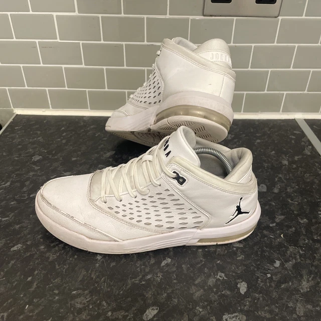 Jordan flight origin top 4 black and white