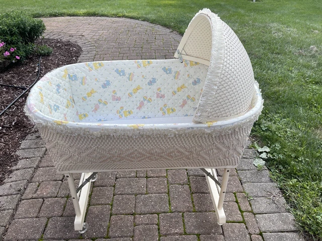 Vintage Wicker Baby Bassinet Basket For Large Baby Doll By Badger Basket Company