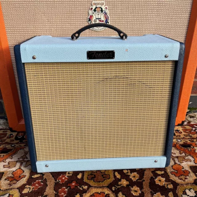 Fender Blues Junior III FSR TT Blue Eagle Limited Edition Valve Amplifier Combo