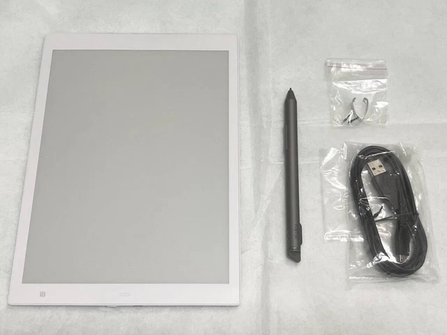 FUJITSU FMV-DPP04 QUADERNO Digital Paper Tablet White A5 size 10.3