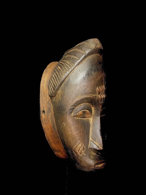 Masque Tribal Africain Ancien En Bois Sculpté à La Main - Représentation D'un Gourou éléphant - Années 1930, Côte D'Ivoire