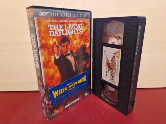 JAMES BOND - 007 - The Living Daylights - Widescreen- PAL VHS Video ...