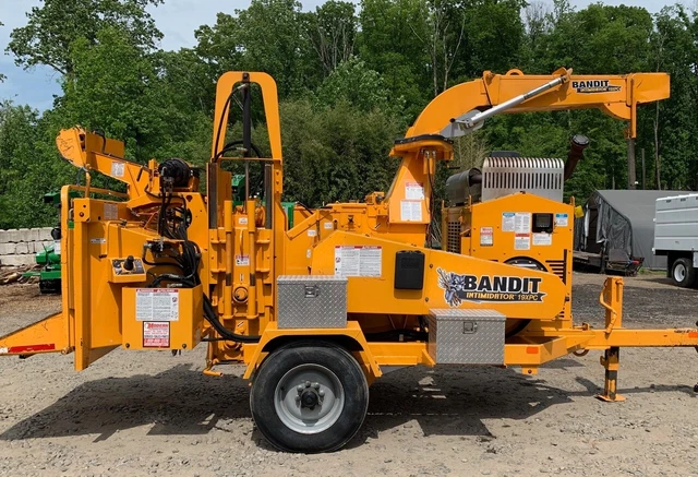 2019 Brush Bandit 19XPC with Hydraulic Winch!!! #4721