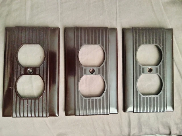 Uniline P & S Vintage 1950s Brown Ribbed Duplex Receptacle Outlet Cover Plate