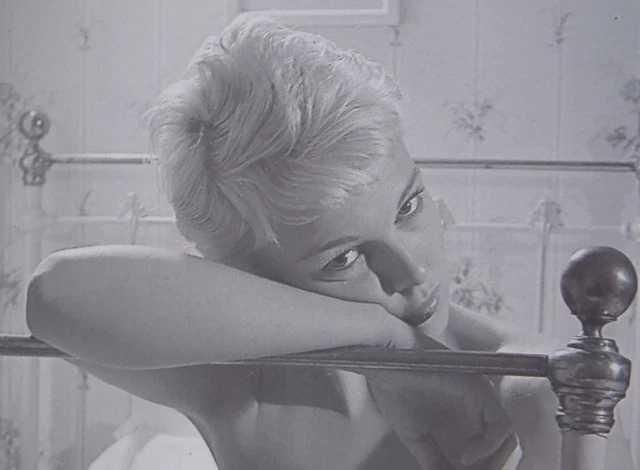 &JUST LORRAINE BURNETTE&. Photo book of the buxom 1960's British