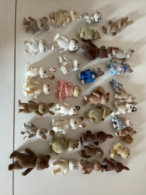 Huge Lot Of Calico Critters Families! Lot Of 34
