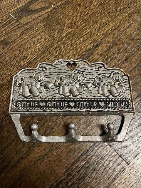 Baby Room Wall Mounted Hook Noah's Ark Baby Jacket Hanger Decoration Animals