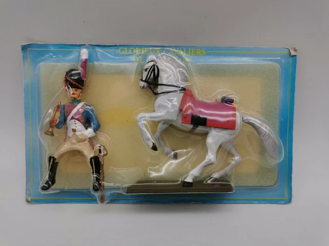 STARLUX PLASTIC EMPIRE.CHASSEUR trompette de la Garde à cheval. FH60074