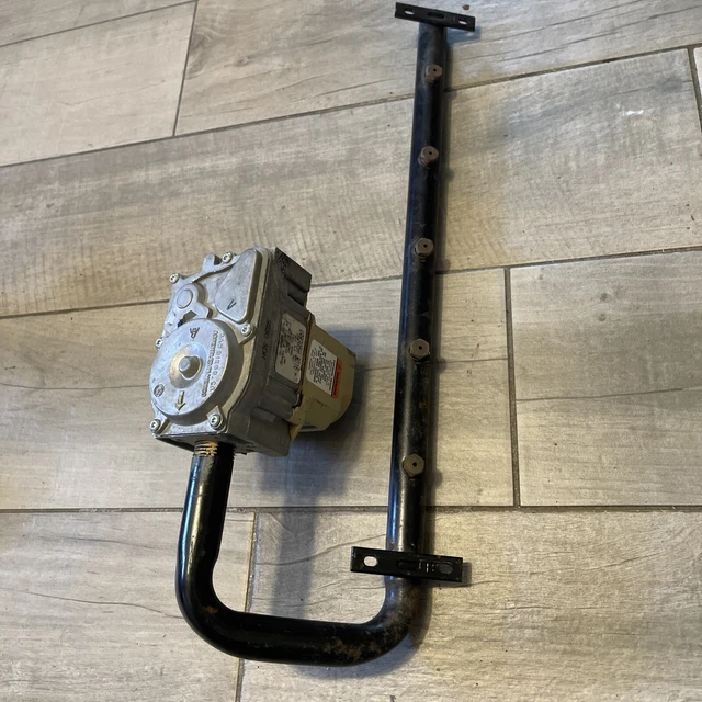 HONEYWELL VR8205H8016 FURNACE Gas Control Valve 24V 602286601 Box